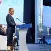 ​  			Путин в панике и очень опасен		