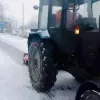 ​Дорожники посилено  прибирають від снігу і обробляють протиожеледними засобами вулиці столиці
