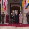 ​Перед Королівським замком у Варшаві лунає гімн України