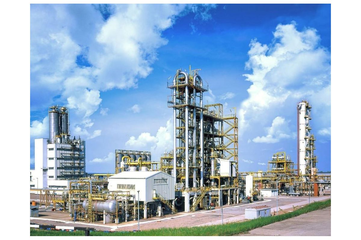 Україна виготовлятиме власне пальне на Кременчуцькому НПЗ Україна виготовлятиме власне пальне на Кременчуцькому НПЗ