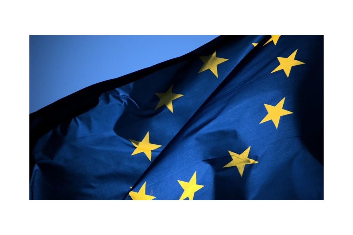 Більше половини українців підтримують вступ до Євросоюзу Більше половини українців підтримують вступ до Євросоюзу