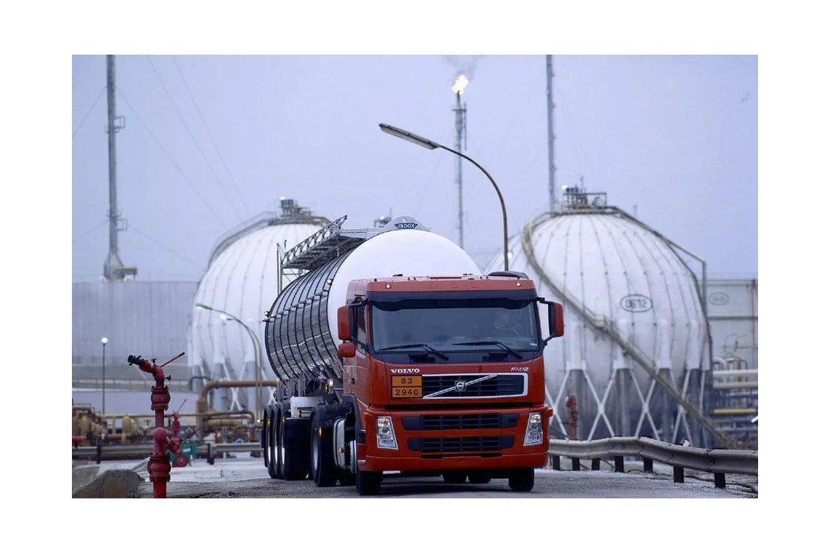 Перевезення небезпечних вантажів в Україні стане надійнішим
