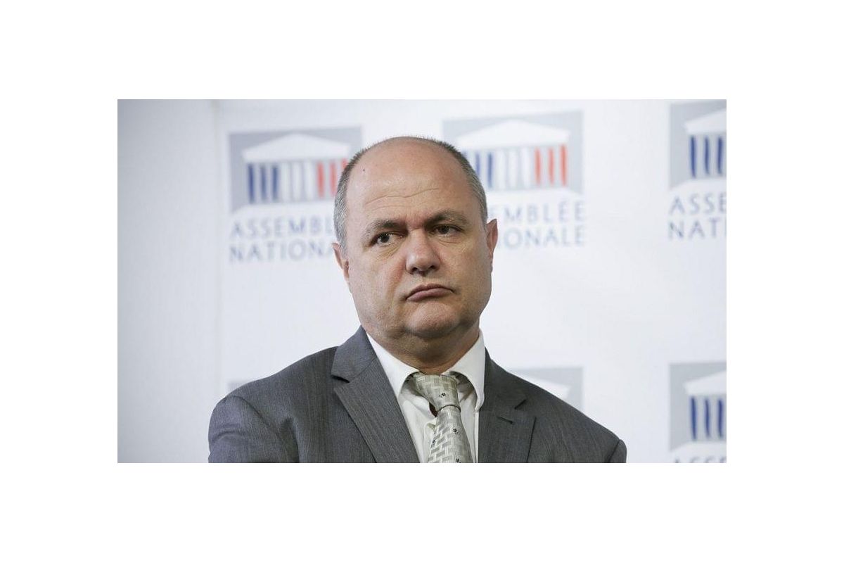 Скандал у французькому МВС і призначення нового голови відомства Скандал у французькому МВС і призначення нового голови відомства