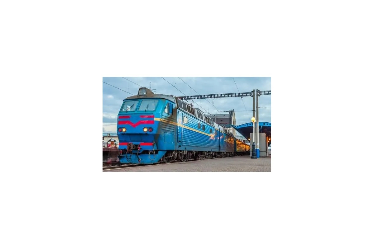 Новини України: “Укрзалізниця” отримає кредит на модернізацію залізничних колій