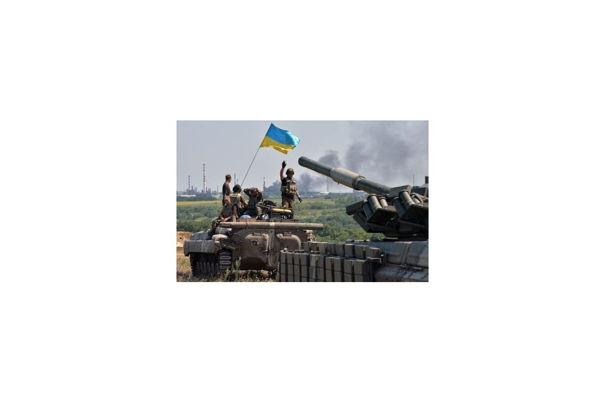 Зона АТО зустріла День знань режимом тиші Зона АТО зустріла День знань режимом тиші