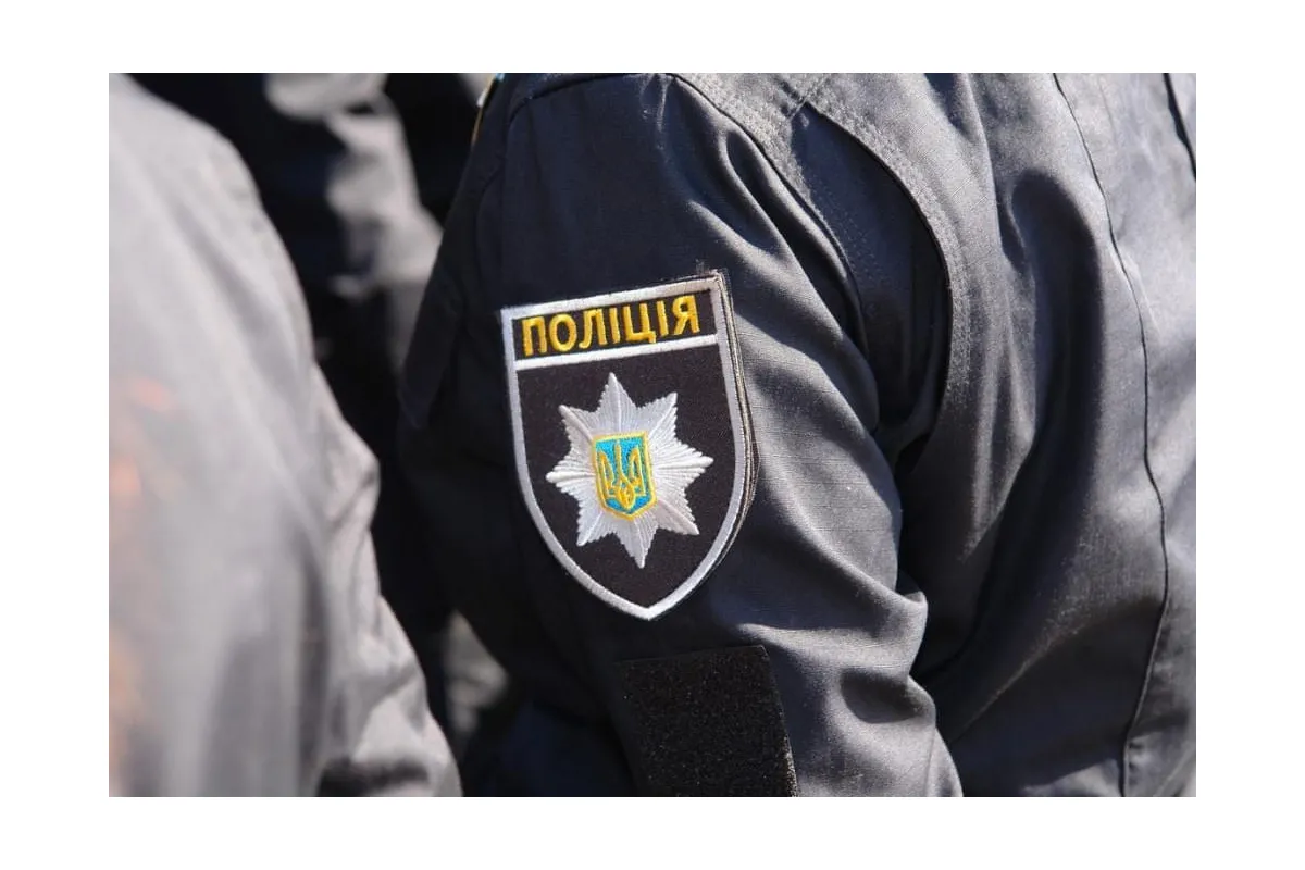 У Миколаєві поліцейський вихопив у зловмисника гранату з відірваною чекою