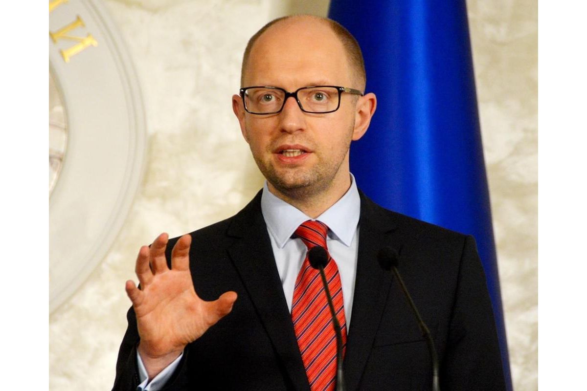 Арсеній Яценюк обіцяє справедливість у податковій політиці Арсеній Яценюк обіцяє справедливість у податковій політиці