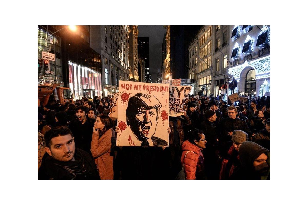 Невдоволеність американців Трампом різко зросла на третій день президентства Невдоволеність американців Трампом різко зросла на третій день президентства