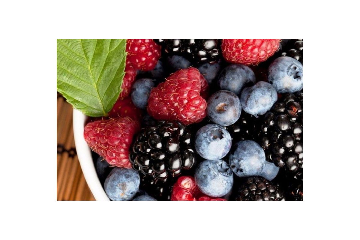 Фрукти і ягоди з України знаходять нові ринки збуту Фрукти і ягоди з України знаходять нові ринки збуту