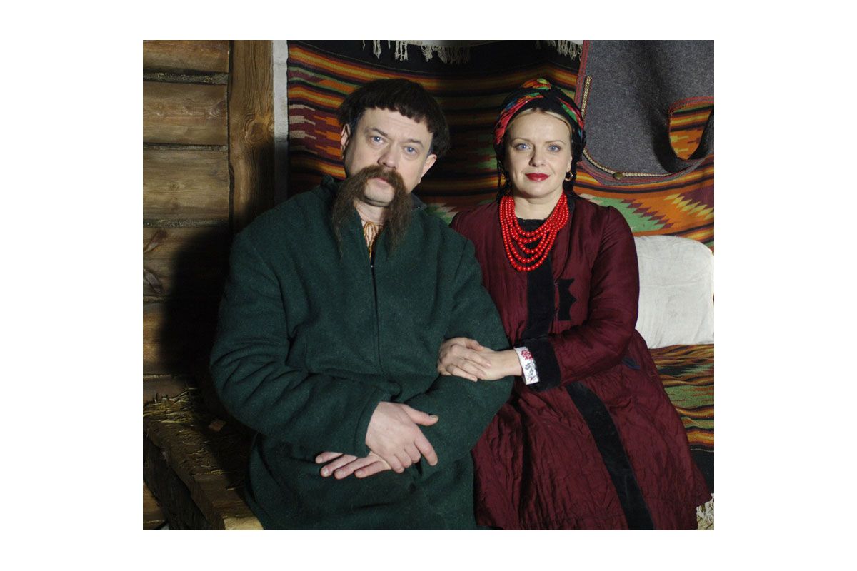 В «Пирогово» тривають зйомки "Казок старого мельника" В «Пирогово» тривають зйомки "Казок старого мельника"