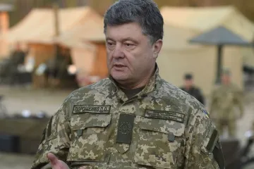 ​Порошенко запевняє, що Україна готова до атак бойовиків