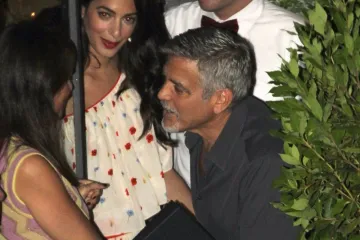 ​Квітчасті плаття Амаль Клуні