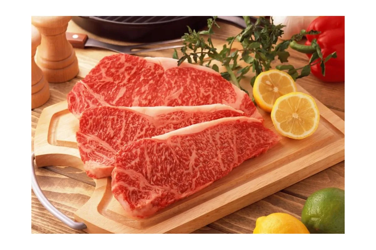 Ціни на свинину та яловичину зростуть на 10%