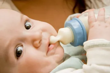 ​Науковці винайшли «розумну суміш для годування немовлят