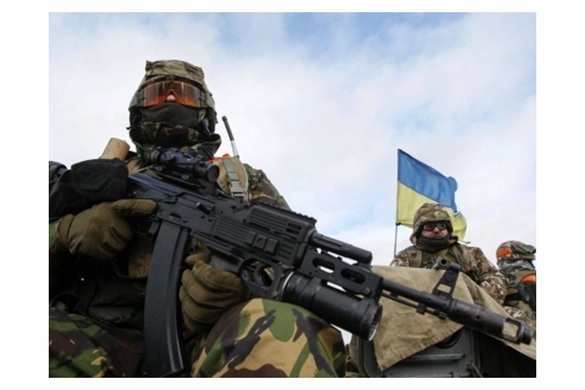 Українські військові вдало змінили позиції на Світлодарській дузі Українські військові вдало змінили позиції на Світлодарській дузі