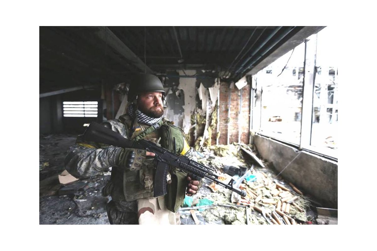Новини України: Волонтер: «кіборги» тримають під контролем Донецький аеропорт Новини України: Волонтер: «кіборги» тримають під контролем Донецький аеропорт