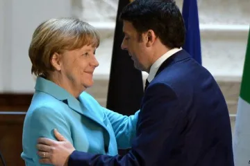 ​Новини України: Меркель закликає греків залишитися із Європою
