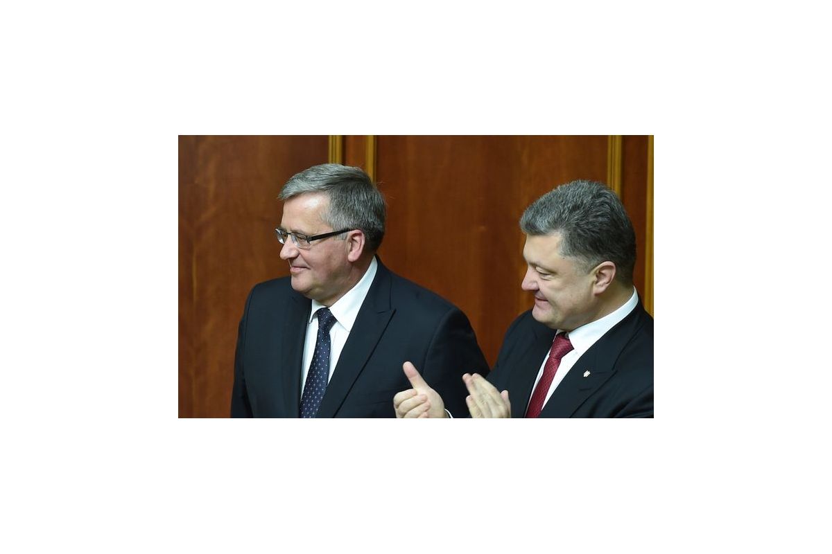 Коморовський розповів в яку фазу виконання реформ вступила Україна Коморовський розповів в яку фазу виконання реформ вступила Україна