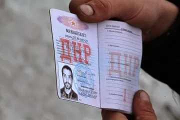 ​Губернатор Луганщини не дозволить пересікати кордон з паспортами «ДНР» чи «ЛНР»