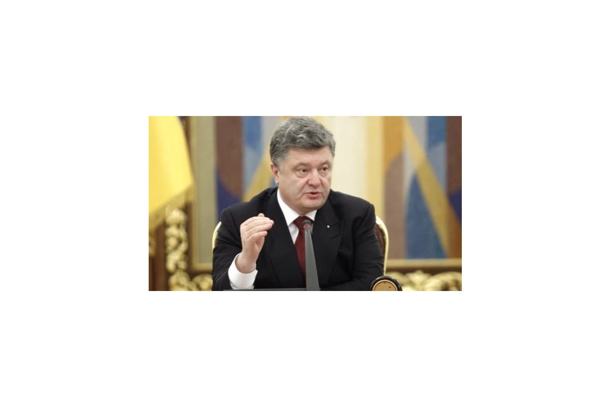 Президент України Петро Порошенко: перемир’я під загрозою Президент України Петро Порошенко: перемир’я під загрозою