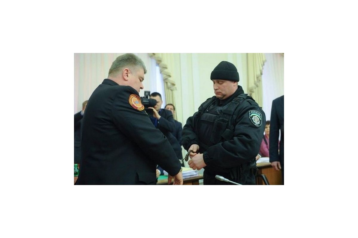 Геращенко викрив корупційну схему чиновників Держслужби з НС Геращенко викрив корупційну схему чиновників Держслужби з НС