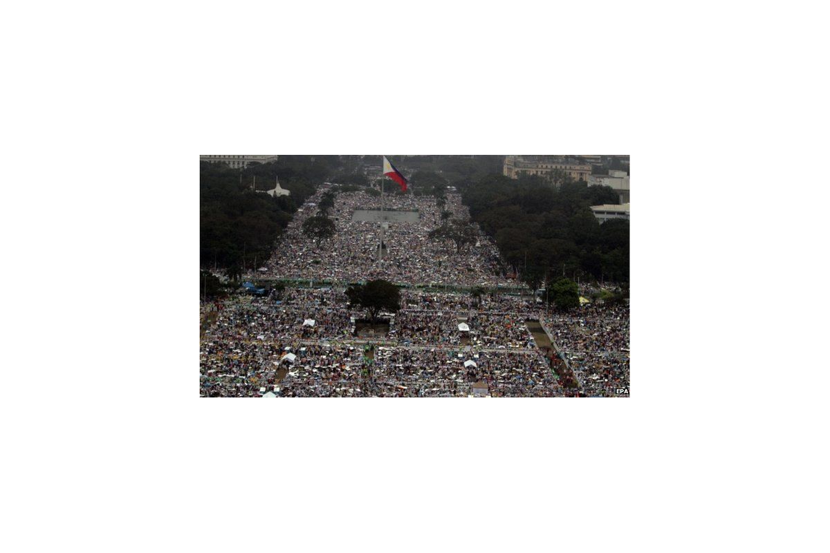 Новини України: Папа Римський закінчує турне по Азії Новини України: Папа Римський закінчує турне по Азії