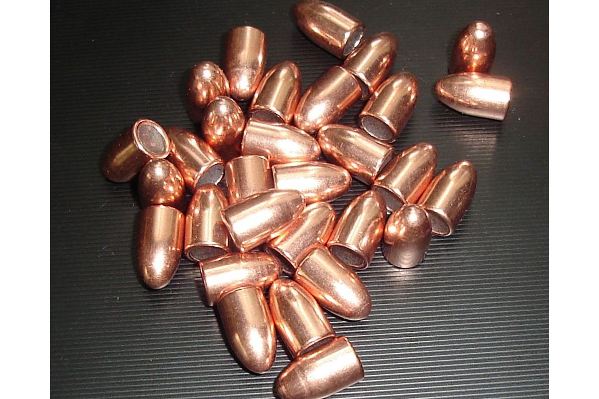 На Сумщині з обігу вилучено велику партію боєприпасів На Сумщині з обігу вилучено велику партію боєприпасів