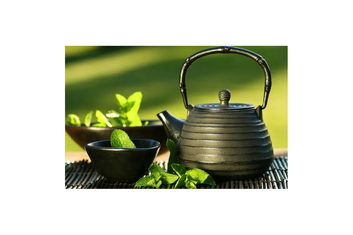Чи може нашкодити здоров’ю звичайний чай?