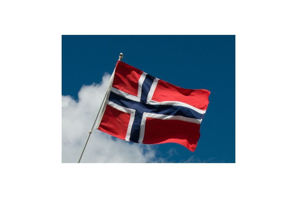 Норвегія розширила ряд санкцій проти Росії Норвегія розширила ряд санкцій проти Росії