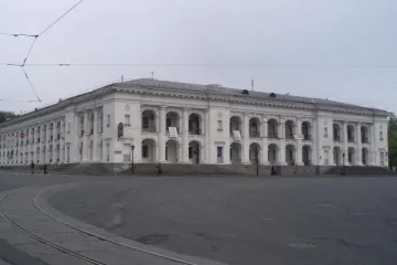 ​Прокуратура міста Києва домоглась повернення державі будівлі «Гостинного двору»