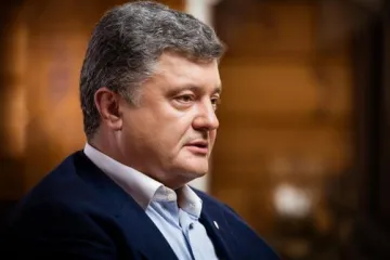 ​Новини України: Порошенко: Усе необхідне для миру на Донбасі вже підписано