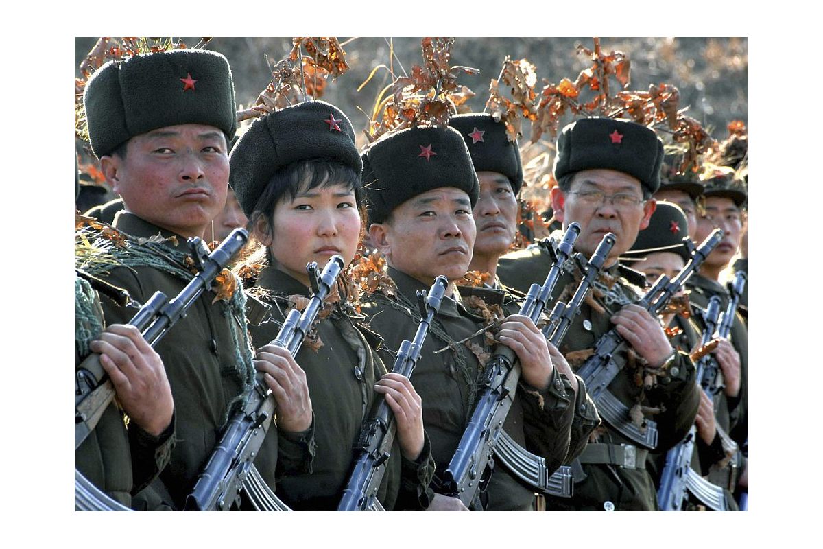 Корея погрожує ядерною війною Корея погрожує ядерною війною