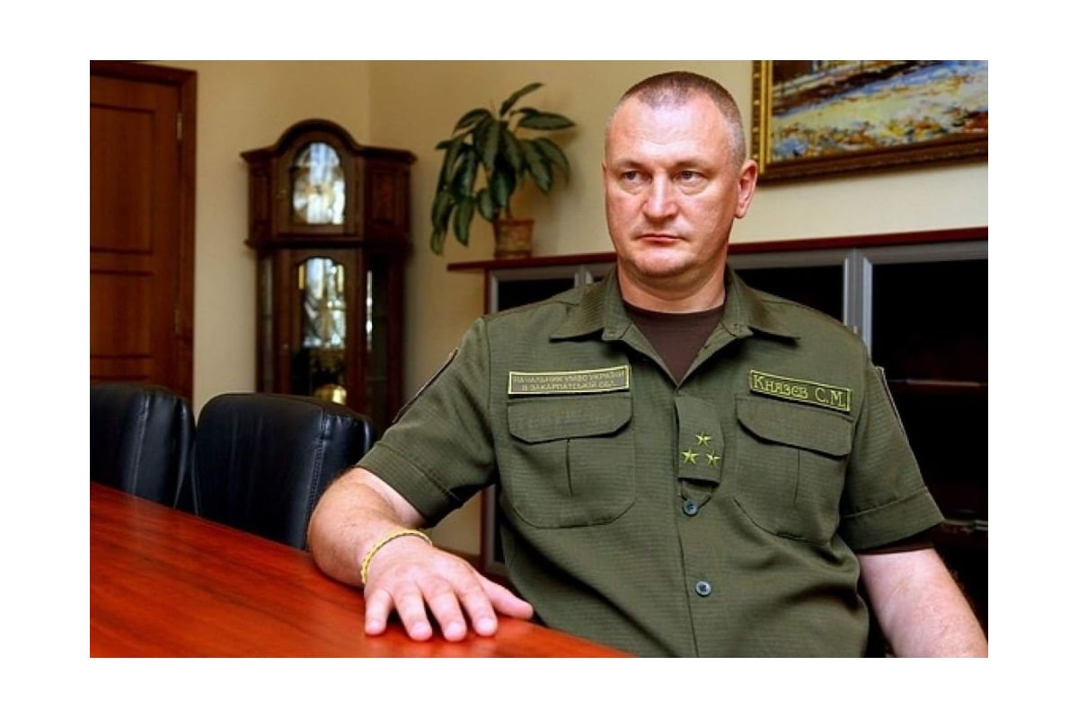 Аваков обрав очільника Нацполіції з-поміж трьох кандидатів Аваков обрав очільника Нацполіції з-поміж трьох кандидатів