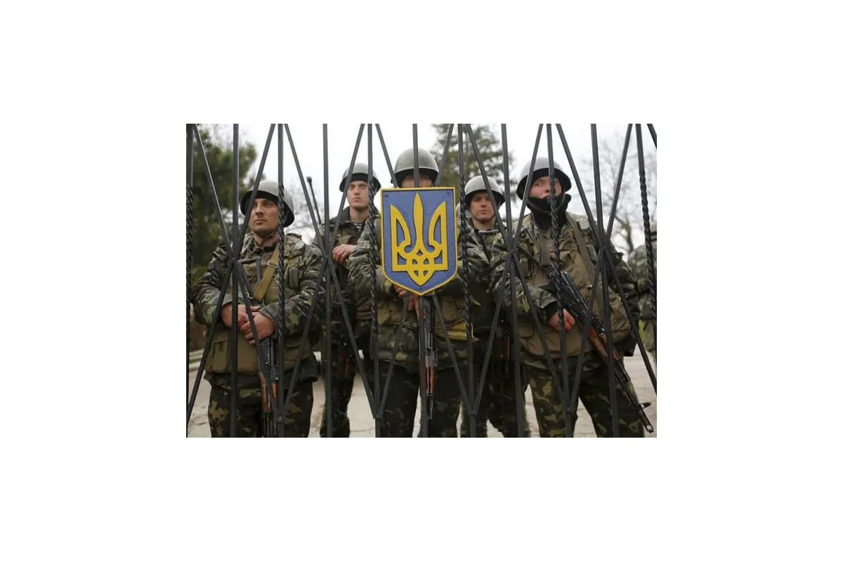 Петро Порошенко: Влада готова до введення військового стану