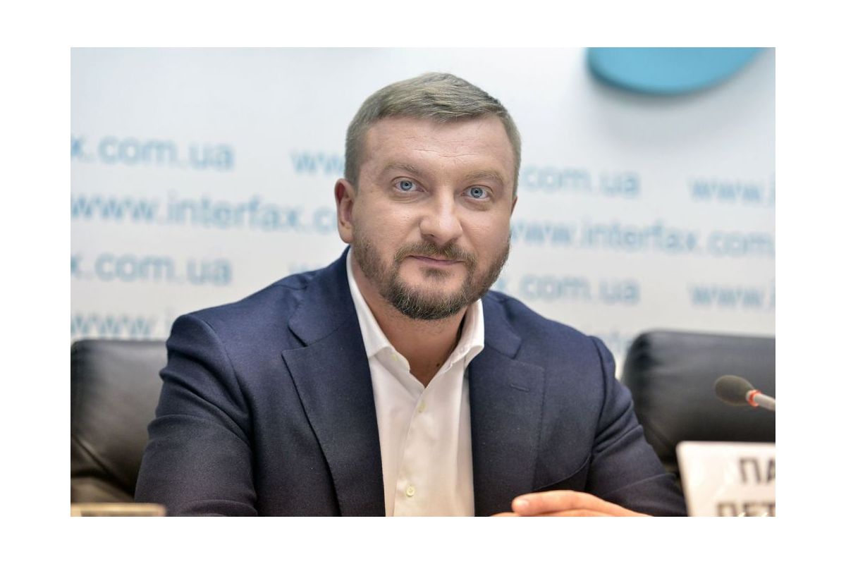 Павло Петренко: Уряд ухвалив рішення створити комісію МаскиШоуСтоп з представників бізнесу Павло Петренко: Уряд ухвалив рішення створити комісію МаскиШоуСтоп з представників бізнесу