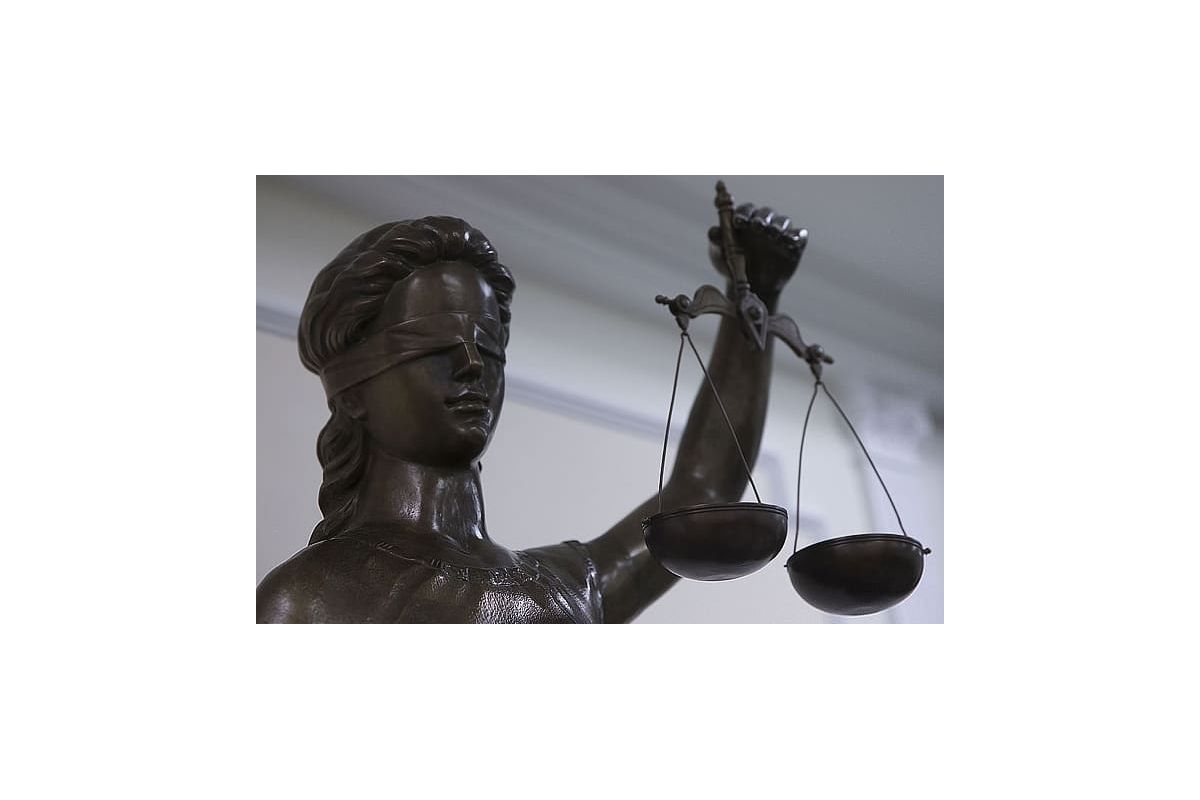 Експерти підрахували скільки повинна Росія виплатити Україні Експерти підрахували скільки повинна Росія виплатити Україні