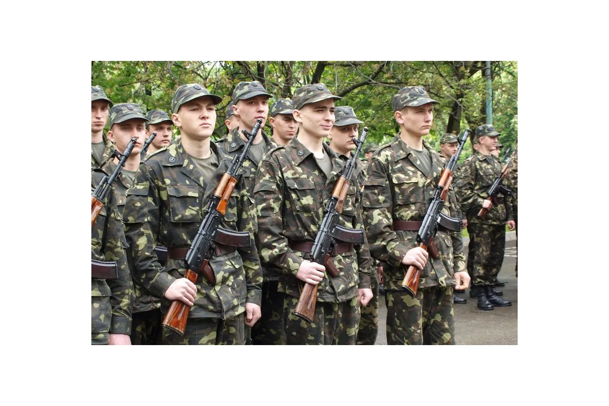 Україна відмовиться від російської військової техніки