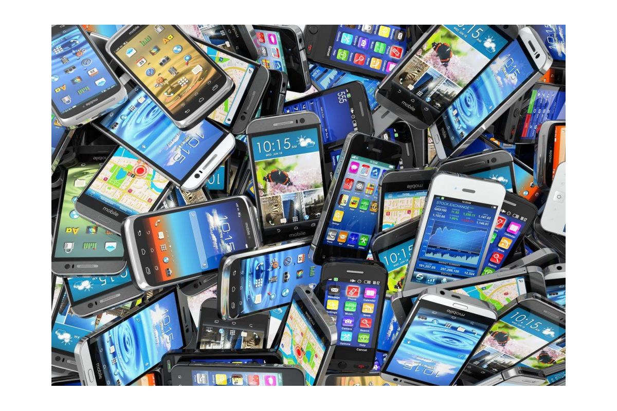 Медалями для Олімпійських ігор у Токіо стануть перероблені смартфони Медалями для Олімпійських ігор у Токіо стануть перероблені смартфони