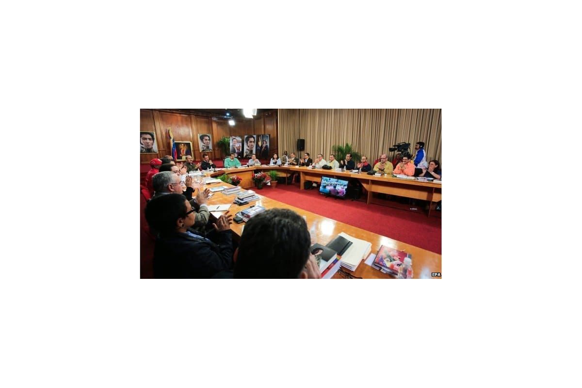 Новини України: Президент Венесуели вирушив просити грошей у Китаю Новини України: Президент Венесуели вирушив просити грошей у Китаю