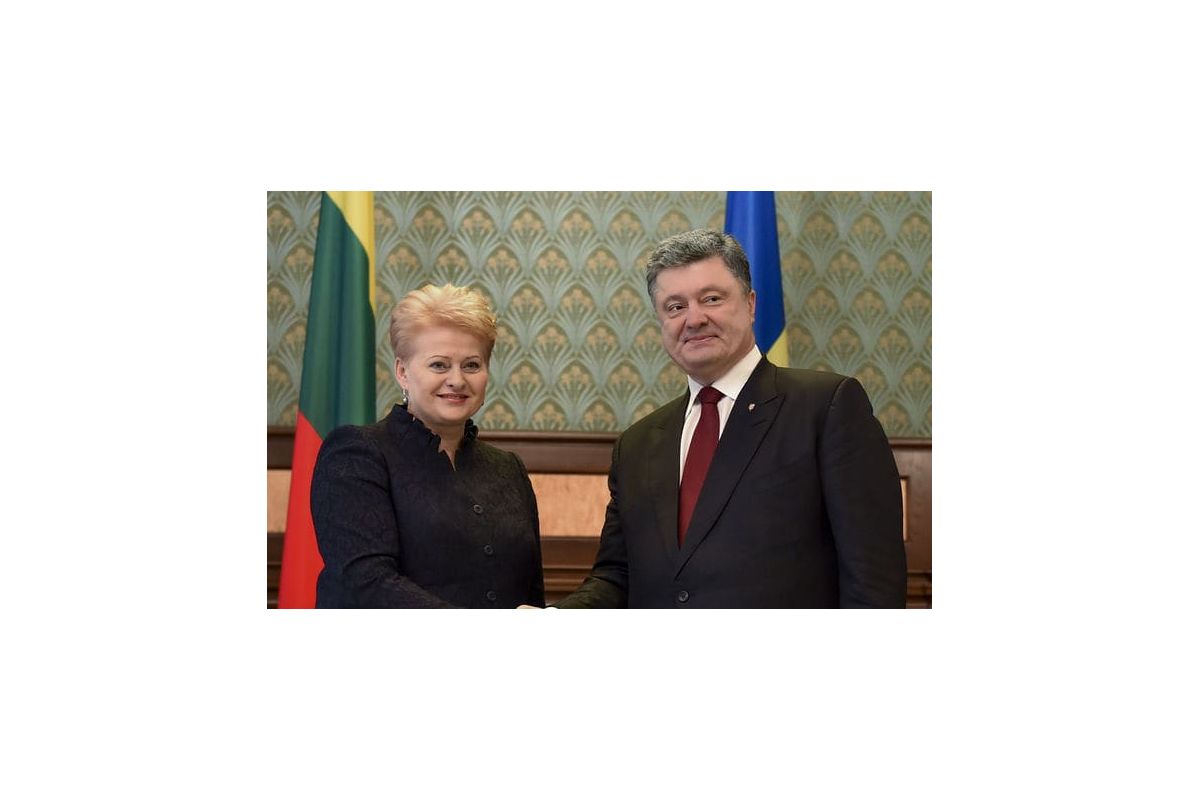 Порошенко виступає проти російської дезінформації в Європі Порошенко виступає проти російської дезінформації в Європі