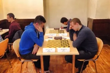 ​Українець Артем Іванов – призер турніру з шашок в Іспанії