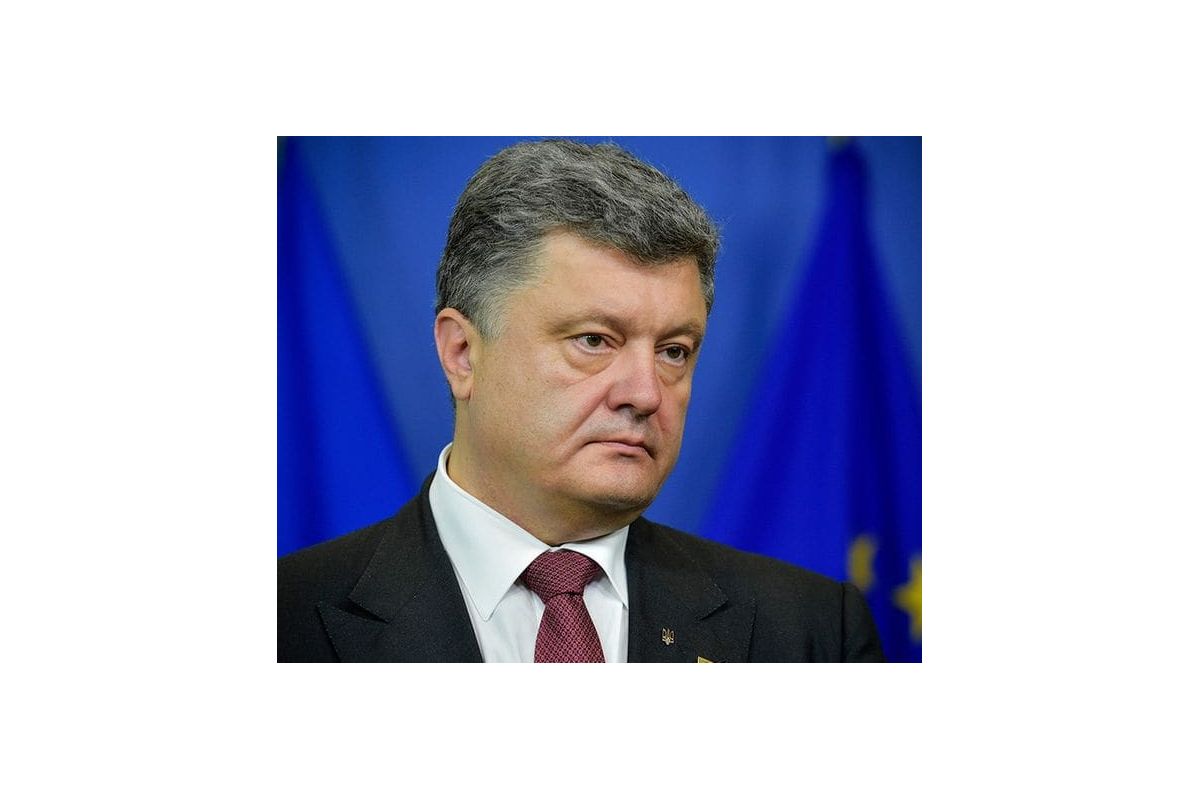 Порошенко назвав Україну «передовою Європи» Порошенко назвав Україну «передовою Європи»