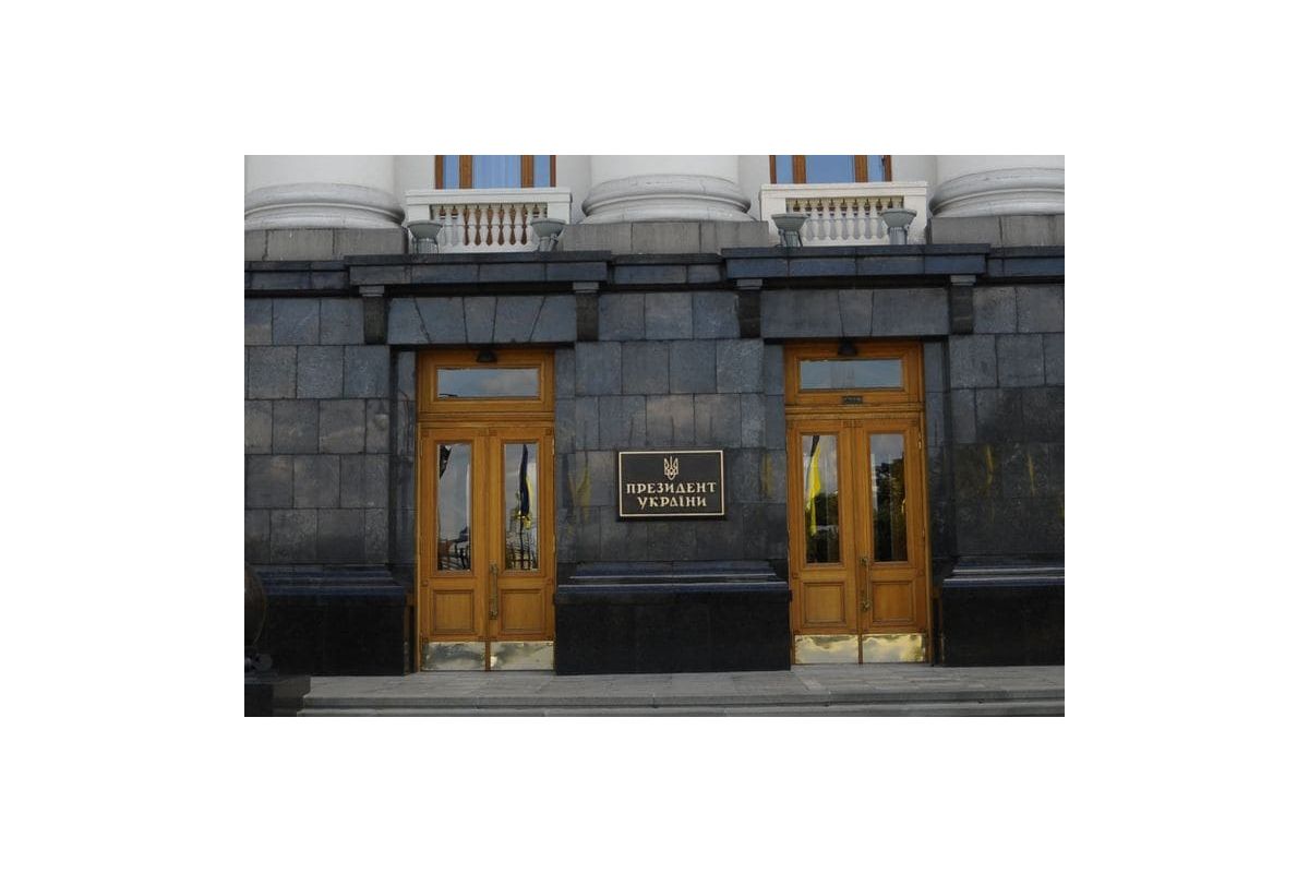 Адміністрація Президента буде просувати імідж України за кордоном Адміністрація Президента буде просувати імідж України за кордоном