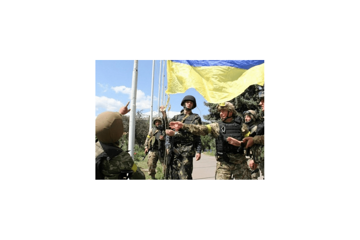 Держава може забезпечувати Збройні сили тільки наполовину Держава може забезпечувати Збройні сили тільки наполовину