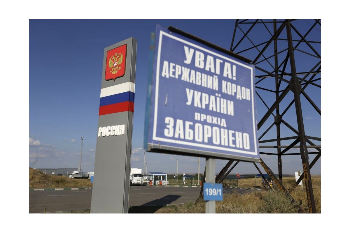 Турчинов вимагає візового режиму з Росією Турчинов вимагає візового режиму з Росією