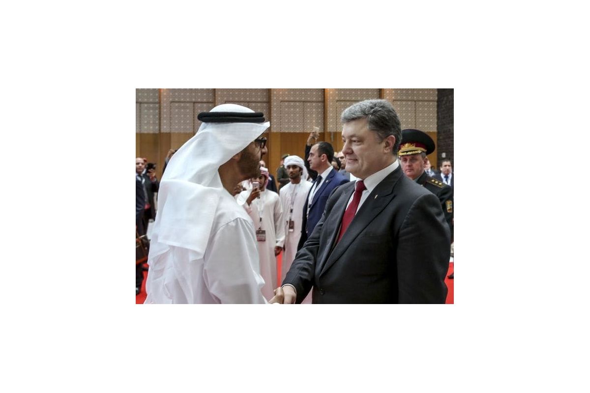 Візит Порошенка до Об’єднаних Арабських Еміратів виявився успішним Візит Порошенка до Об’єднаних Арабських Еміратів виявився успішним