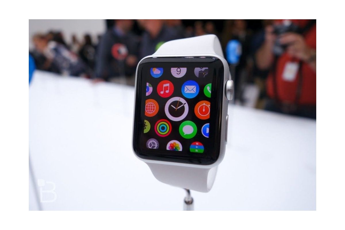Новини України: Apple Watch купить кожен п’ятий користувач iPhone 6 Новини України: Apple Watch купить кожен п’ятий користувач iPhone 6