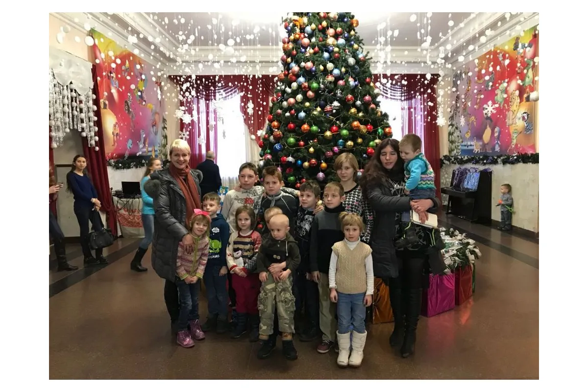 Діти та сім’ї Дніпровського центру соціальної підтримки «Добре вдома» відвідали  виставу «Жив був пес»