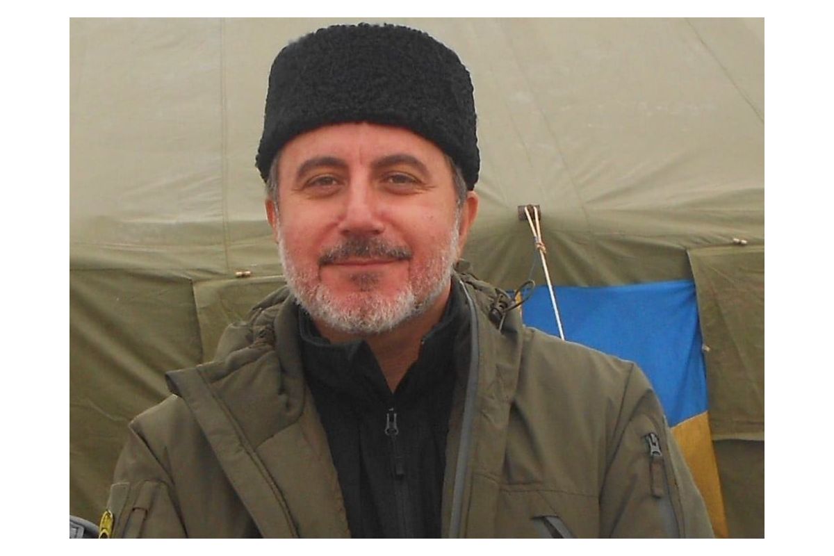 Батальон кримських татар готується ввійти до Криму - Ленур Іслямов Батальон кримських татар готується ввійти до Криму - Ленур Іслямов