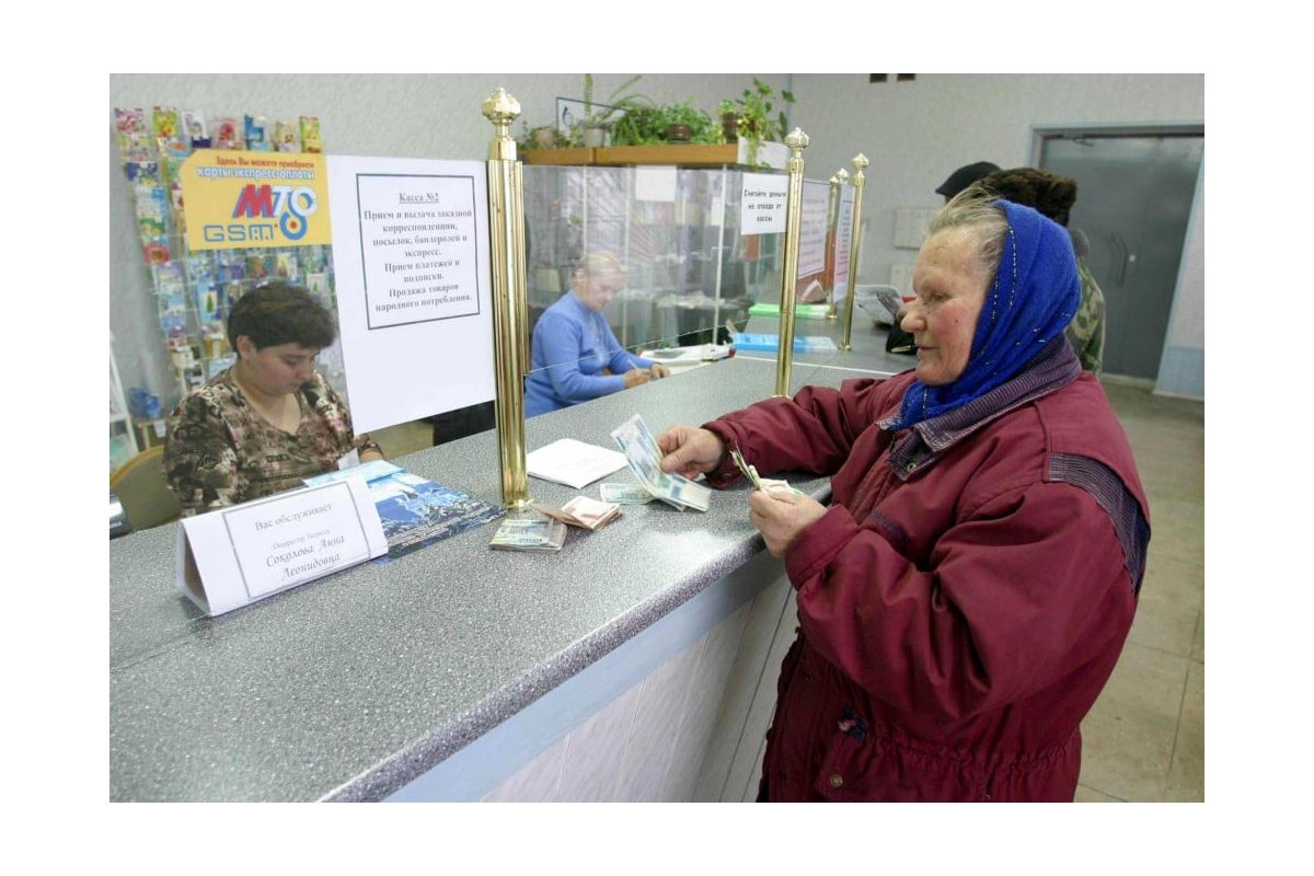 Президент остаточно обмежив пенсії працюючим громадянам Президент остаточно обмежив пенсії працюючим громадянам